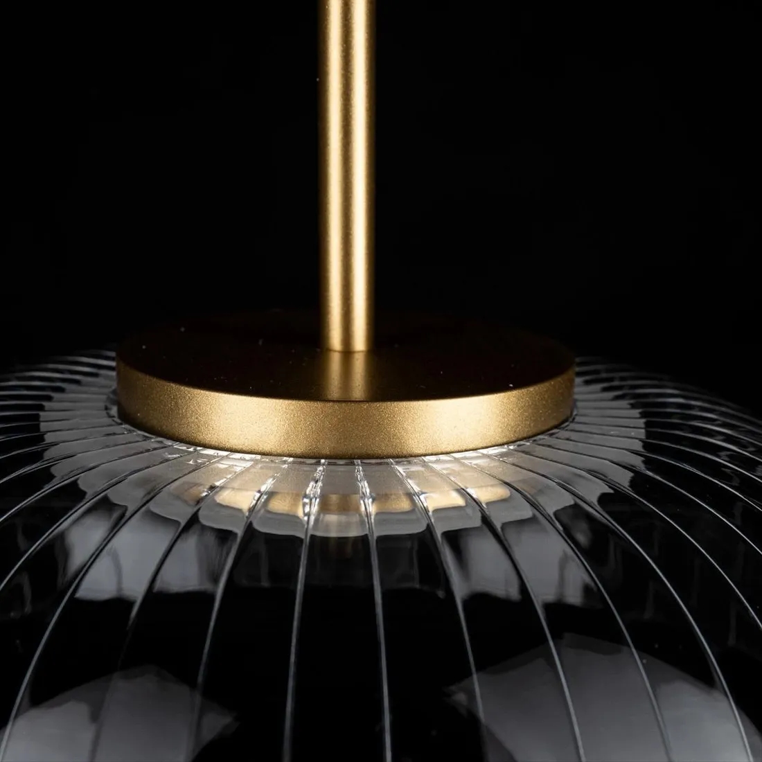 zyrandol-led-vitrum-cl3-stan-nowy