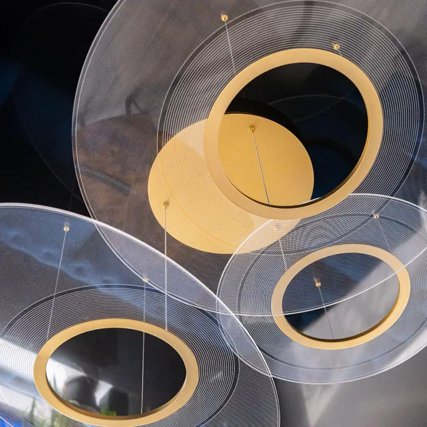 lampa-ledowa-eclipse-no-1-kolor-zloty