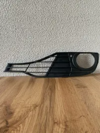 atrapa-w-zderzaku-lewa-20d12727-20d12727