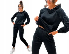 polski-komplet-dres-welurowy-bluza-z-kapturem-i-spodnie-r-s-m-czarny