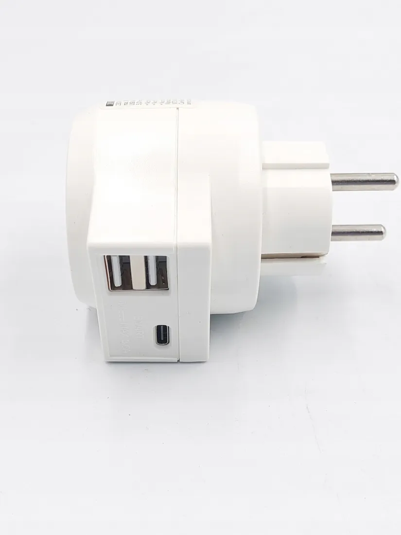 gniazdo-elektryczne-scienne-unitec-bialy