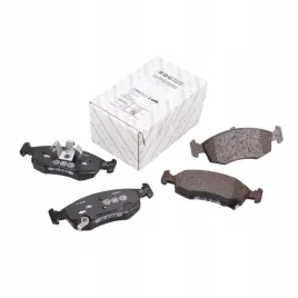 klocki-hamulcowe-przod-oe-77366378-fiat-panda-312-2012-