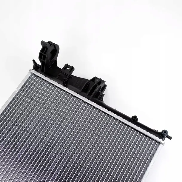 chlodnica-wody-drm12008-denso-producent-czesci-denso