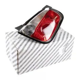 lampa-fiat-500-prawa-tyl-07-15-ramka-czarna-nowa