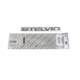 alfa-romeo-stelvio-16-emblemat-logo-napis-klape