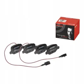 tylne-klocki-hamulcowe-z-akcesoriami-brembo-fiat-500-abarth-2012-