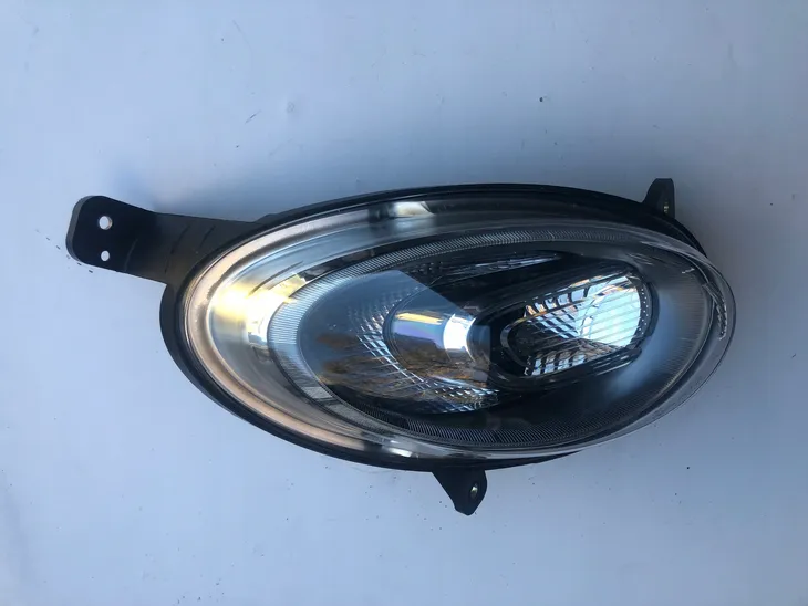 reflektor-przedni-prawy-fiat-500x-2015-stan-nowy-strona-zabudowy-prawa