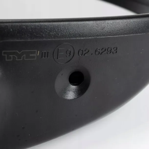 alkar-6112547-lusterko-zewnetrzne-strona-zabudowy-prawa