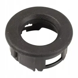 pierscien-mocowanie-czujnika-parkowania-tyl-boczny-lewy-fiat-doblo-15-2023