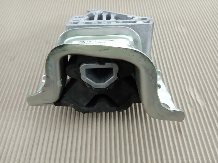 wspornik-poduszki-silnika-typ-silnika-diesel