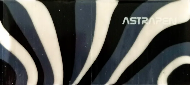 gumka-kolorowe-paski-astra