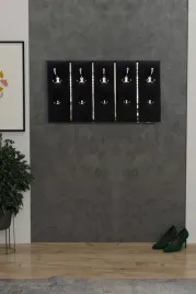 wieszak-wiszacy-tapicerowany-glamour-metalowe-listwy-ozdobne-czarny-50x80