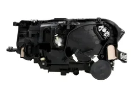 reflektor-swiatel-przednich-val450709