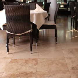 plytki-trawertyn-12mm-bianco-classic-szlifowany-wypelniany-61x305x12