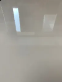 panele-podlogowe-bialy-polysk-winyl-wodoodporne