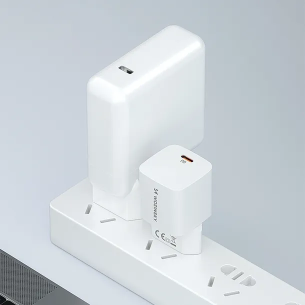 ladowarka-sieciowa-wozinsky-cmwcs-usb-c-pd-20w-biala-stan-nowy