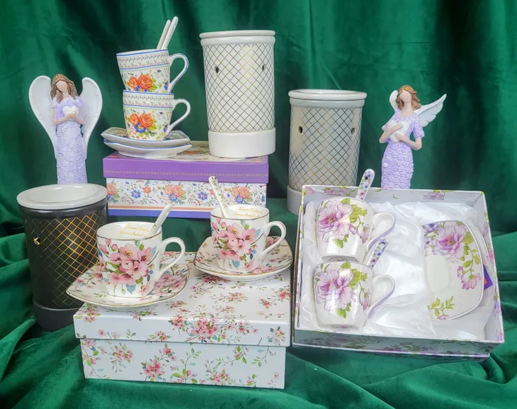 kominek-ceramiczny-szary-material-ceramika