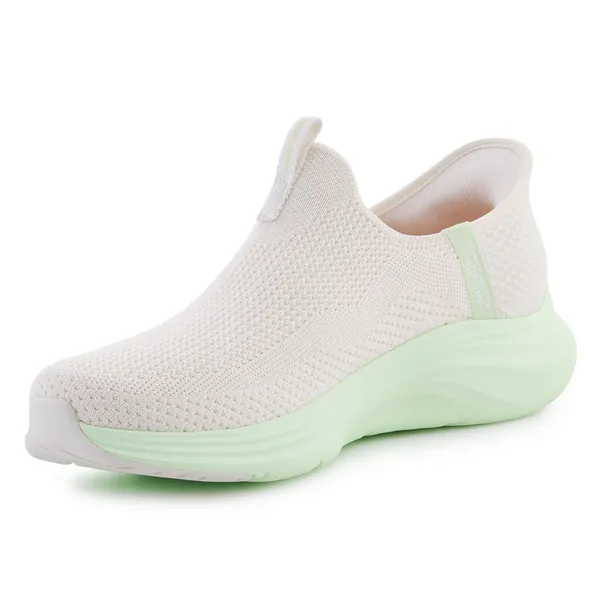 150407ntlm-marka-skechers