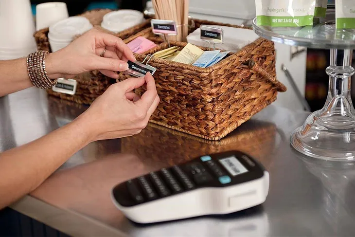 drukarka-etykiet-dymo-label-manager-420p-waga-z-opakowaniem-0-968-kg-certyfikat-ce