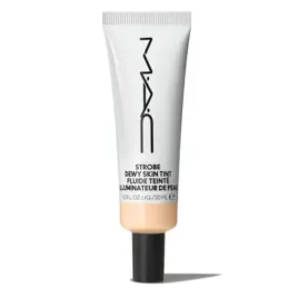 mac-strobe-dewy-skin-tint-30ml-light-1