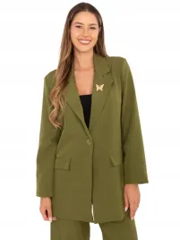 marynarka-damska-elegancka-zapinana-na-guziki-z-broszka