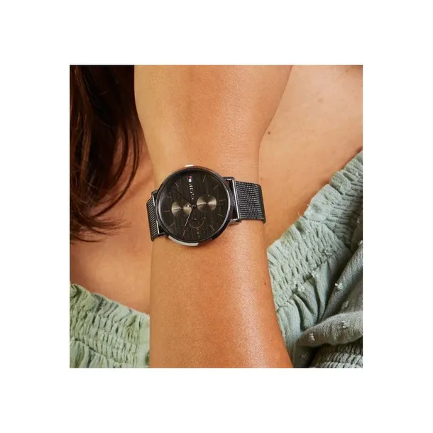 1781945-marka-tommy-hilfiger