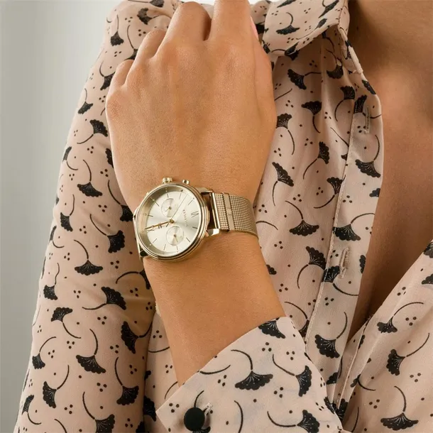 1782302-marka-tommy-hilfiger