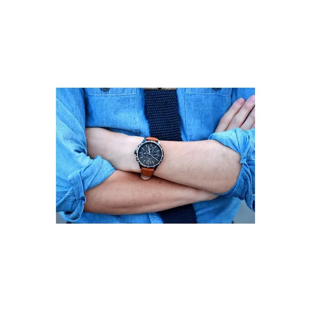 1791470-marka-tommy-hilfiger