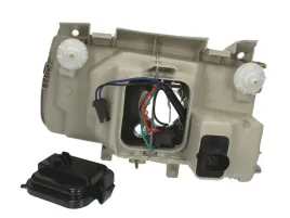 reflektor-swiatel-przednich-20-3731-28-2-tyc