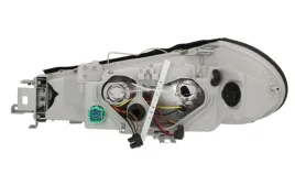 reflektor-swiatel-przednich-20-3753-18-2-tyc