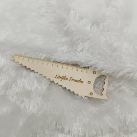 linijka-pila-dzien-chlopaka-personalizacja-grawer