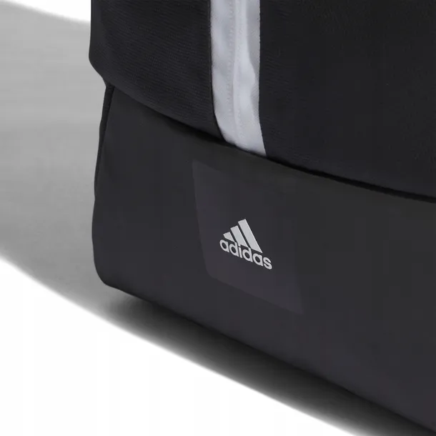 plecak-adidas-z-n-e-cy6061-cechy-dodatkowe-brak