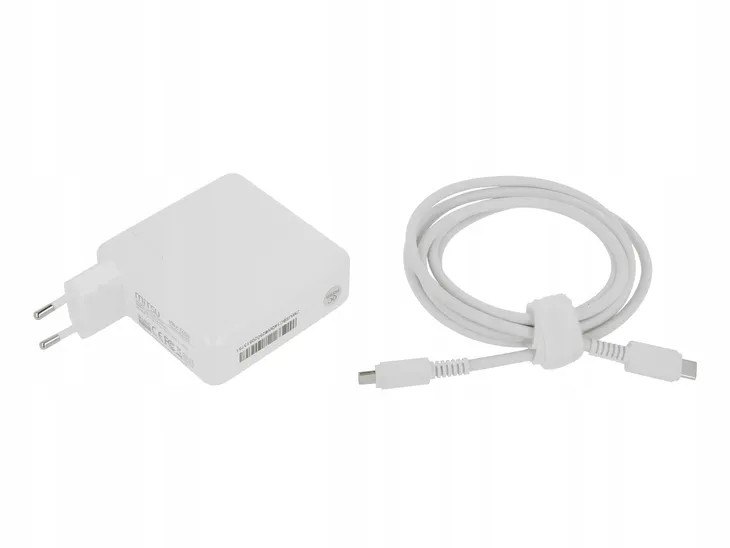 ladowarka-uniwersalna-140w-usb-c-moc-zasilacza-140-w