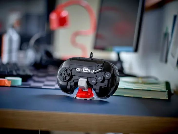 lego-sonic-the-hedgehog-40769-sega-genesis-controller-bohater-sonic