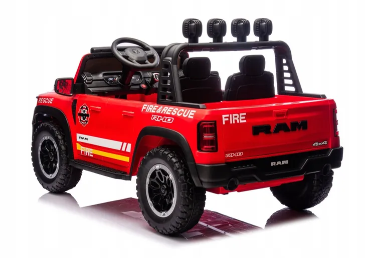 samochod-lean-cars-czerwony-waga-z-opakowaniem-34-kg