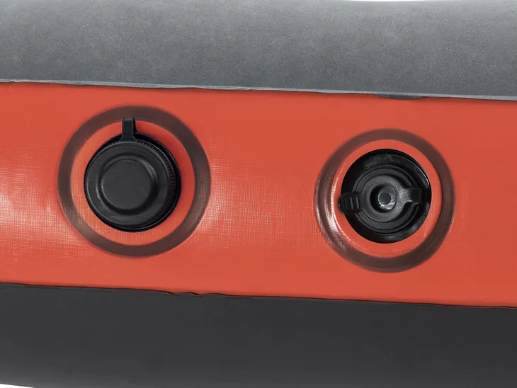 duzy-materac-dmuchany-marka-jokomisiada-wiek-dziecka-3-lata