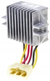 regulator-napiecia-auc12632