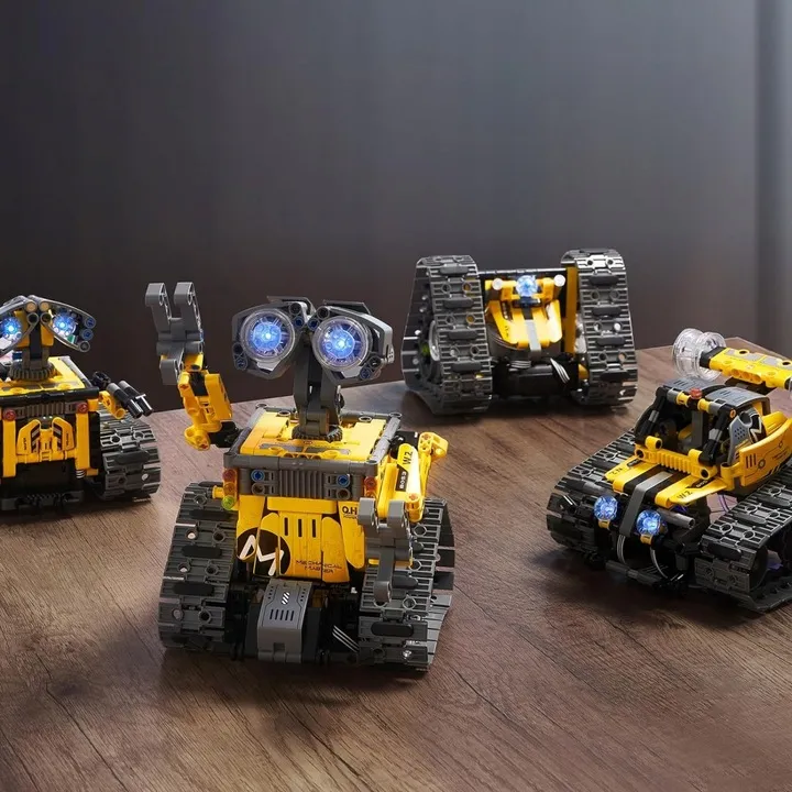 4w1-robot-transformujacy-sie-sterowany-przez-aplikacje-programowalny-stan-nowy