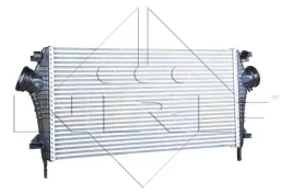 chlodnica-powietrza-doladowujacego-30796-nrf