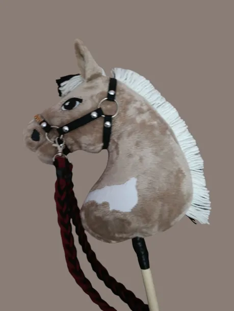fiord-a4-hobby-horse-kolor-dominujacy-odcienie-brazu-i-bezu