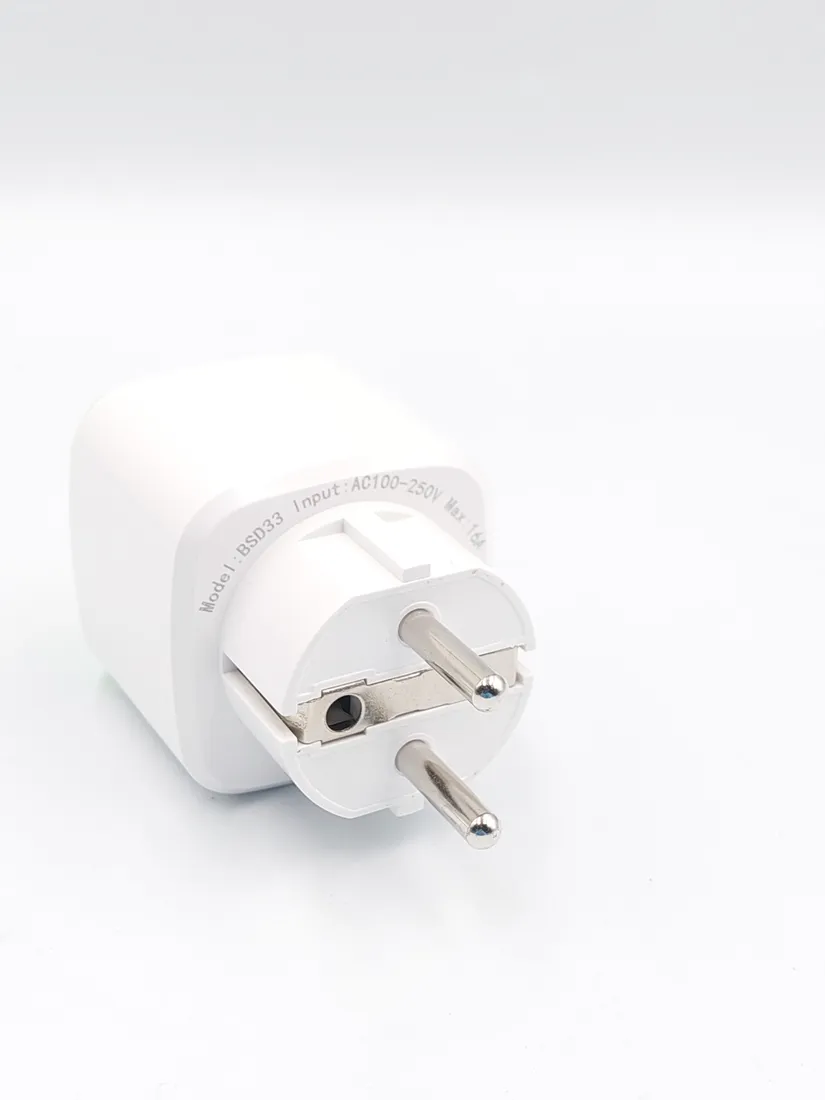 gniazdko-surfou-wlan-wifi