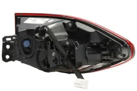 lampa-zespolonych-swiatel-tylnych-val047061