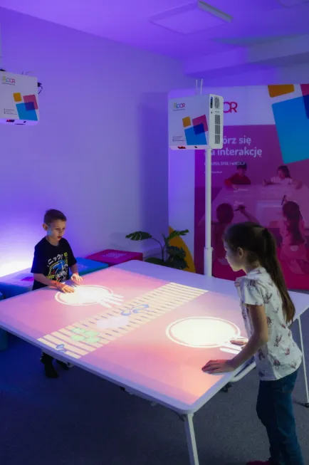 podloga-interaktywna-smartfloor-2in1