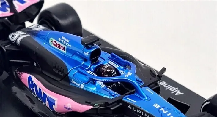 f1-bwt-alpine-a523-31-e-ocon-kask-bburago-1-43-skala-skala-1-43