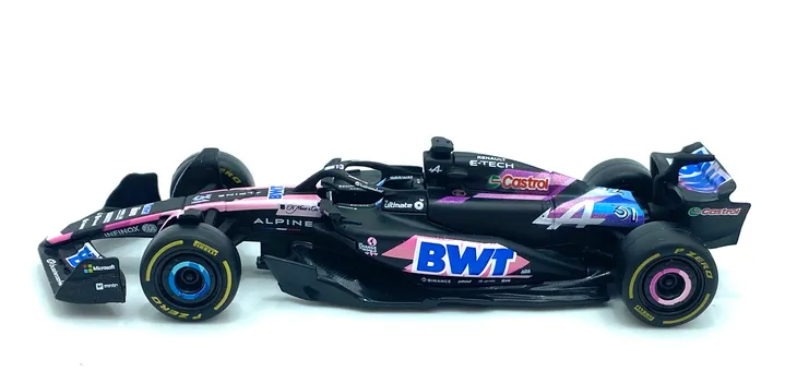 f1-bwt-alpine-a524-31-esteban-ocon-bburago-1-43-stan-nowy-skala-skala-1-43