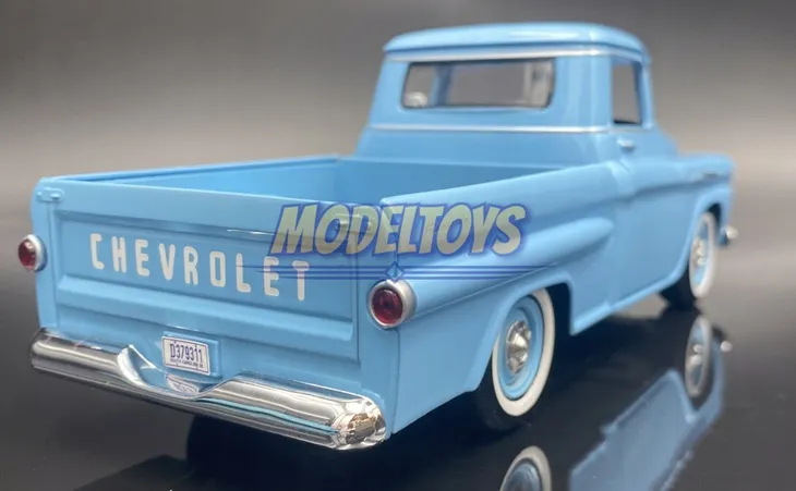 chevy-apache-fleetside-pickup-1-24-motormax-79311-niebieski-stan-nowy-marka-motormax