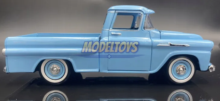 chevy-apache-fleetside-pickup-1-24-motormax-79311-niebieski-stan-nowy-stan-zlozenia-calosc-die-cast
