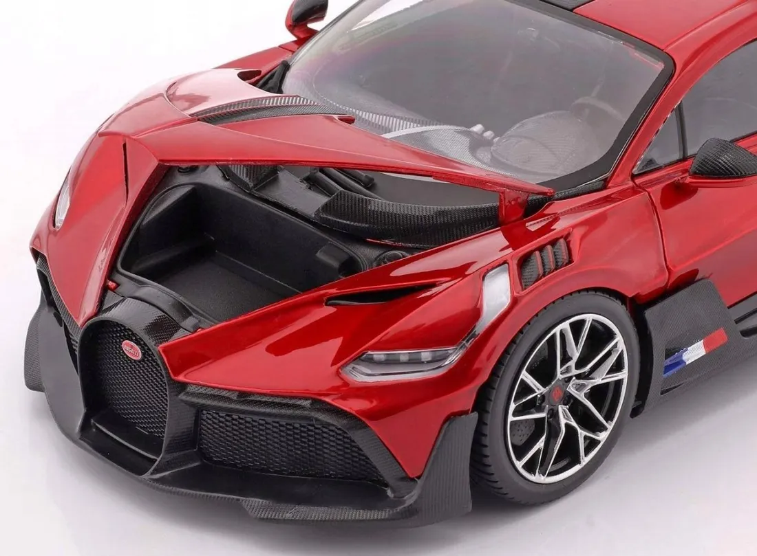 bugatti-divo-1-18-supercar-red-model-bburago-11045