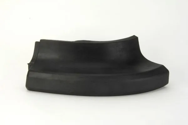 ramka-reflektora-swiatel-przednich-bpc-sc017l
