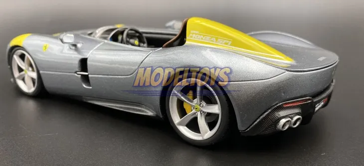 ferrari-monza-sp1-silver-model-bburago-26027-skala-skale-1-19-do-1-25
